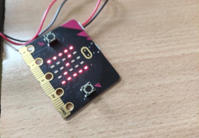 Micro:bit jako kompas i nie tylko