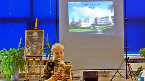 Apel z okazji Święta Patrona, oraz przegląd piosenek harcerskich