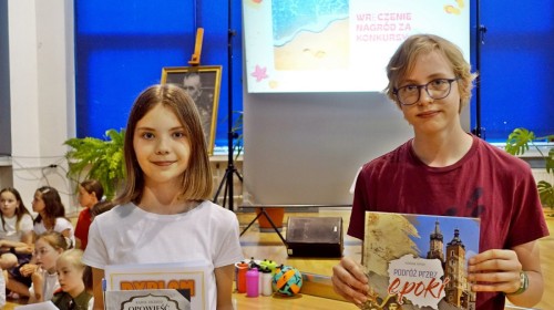 Uroczysta akademia z okazji zakończenia roku szkolnego i pożegnanie klas ósmych.
