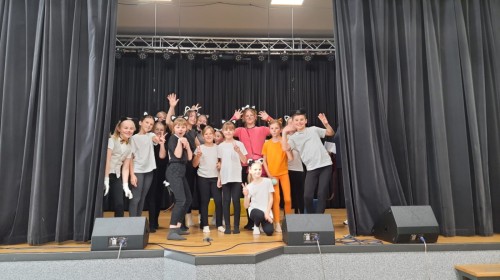 Sukces Teatrzyku MINIATURKA ze Szkoły Podstawowej nr 37 w Bielsku-Białej