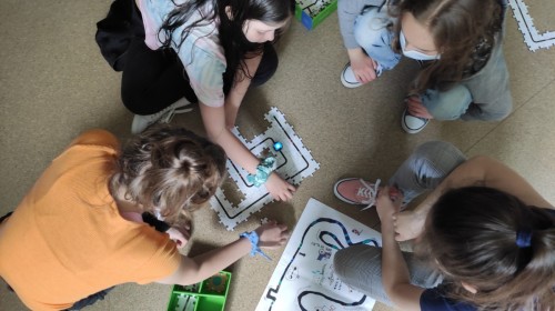 roboty codey rocky, ozobot, evolution