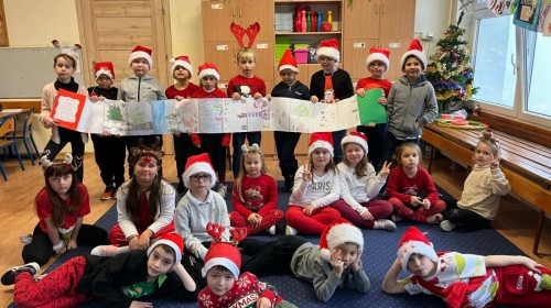 🎄 Szkoła Dobrego Słowa w świątecznym nastroju! 🎅✨