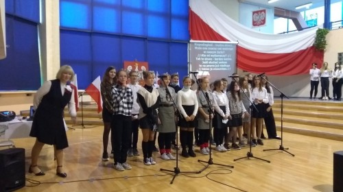 Przegląd pieśni patriotycznych