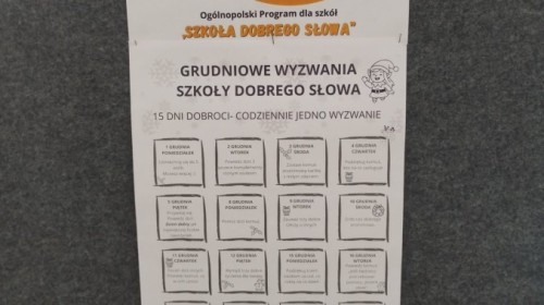 🎄 Szkoła Dobrego Słowa w świątecznym nastroju! 🎅✨