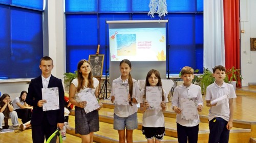 Uroczysta akademia z okazji zakończenia roku szkolnego i pożegnanie klas ósmych.