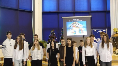 Szkolne kolędowanie