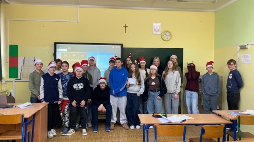 🎄 Szkoła Dobrego Słowa w świątecznym nastroju! 🎅✨