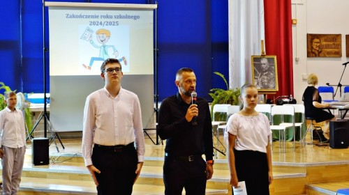 Uroczystość zakończenia roku szkolnego 2024/2025 dla uczniów klas 4-8