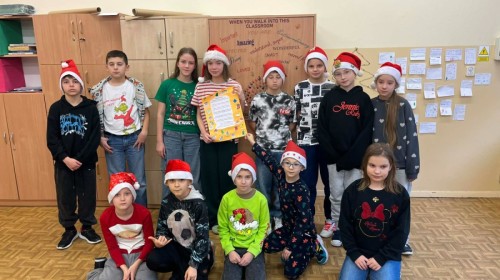 🎄 Szkoła Dobrego Słowa w świątecznym nastroju! 🎅✨