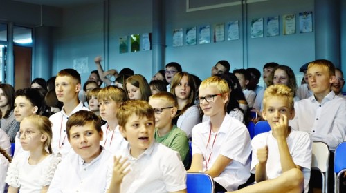 Uroczystość zakończenia roku szkolnego 2024/2025 dla uczniów klas 4-8