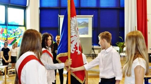 Uroczystość zakończenia roku szkolnego 2024/2025 dla uczniów klas 4-8