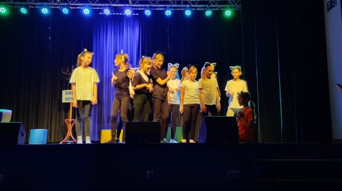Sukces Teatrzyku MINIATURKA ze Szkoły Podstawowej nr 37 w Bielsku-Białej