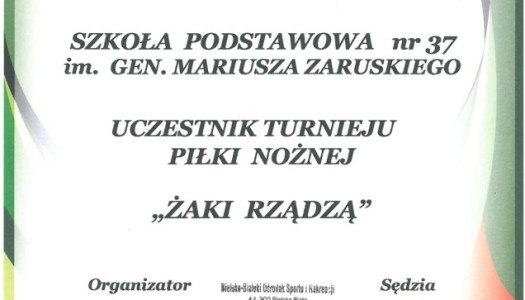 Żaki rządzą