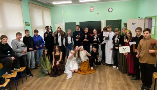 "BALLADYNA" WŚRÓD SIÓDMOKLASISTÓW